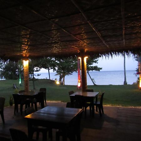 Dacozy Beach Resort Moalboal Ngoại thất bức ảnh