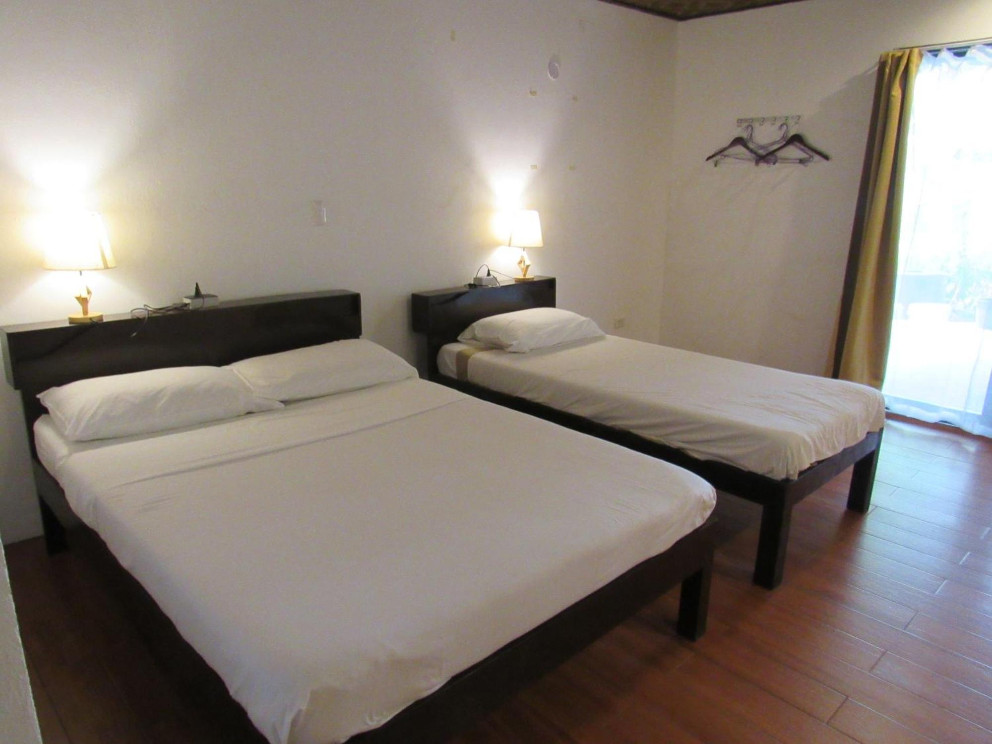 Dacozy Beach Resort Moalboal Phòng bức ảnh